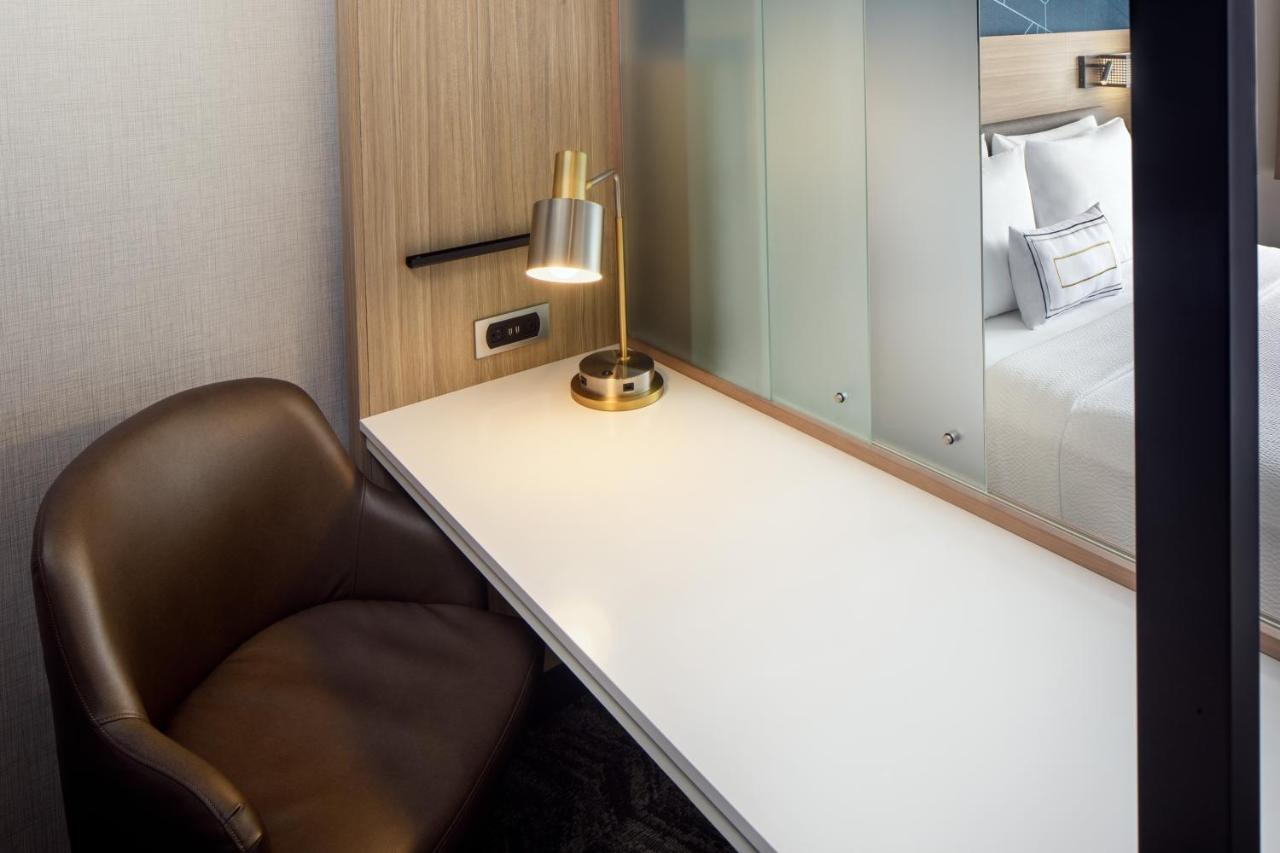 Springhill Suites By Marriott New York Jfk Airport Jamaica Nova York Exterior foto